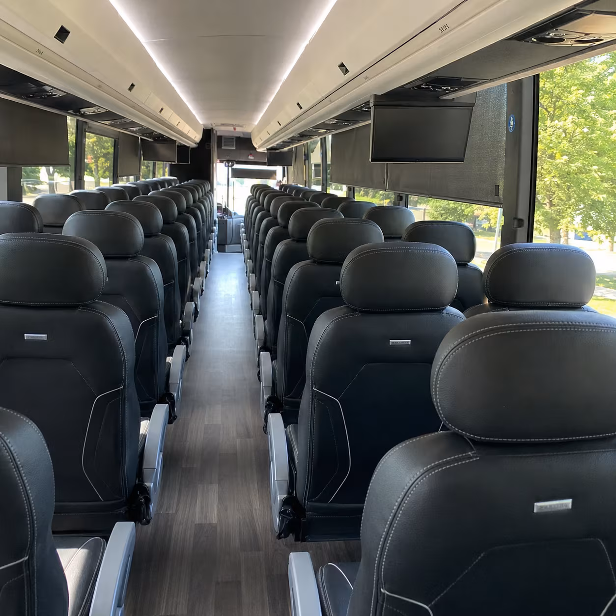 charter buses from auburn to seattle tacoma and the i 5 corridor