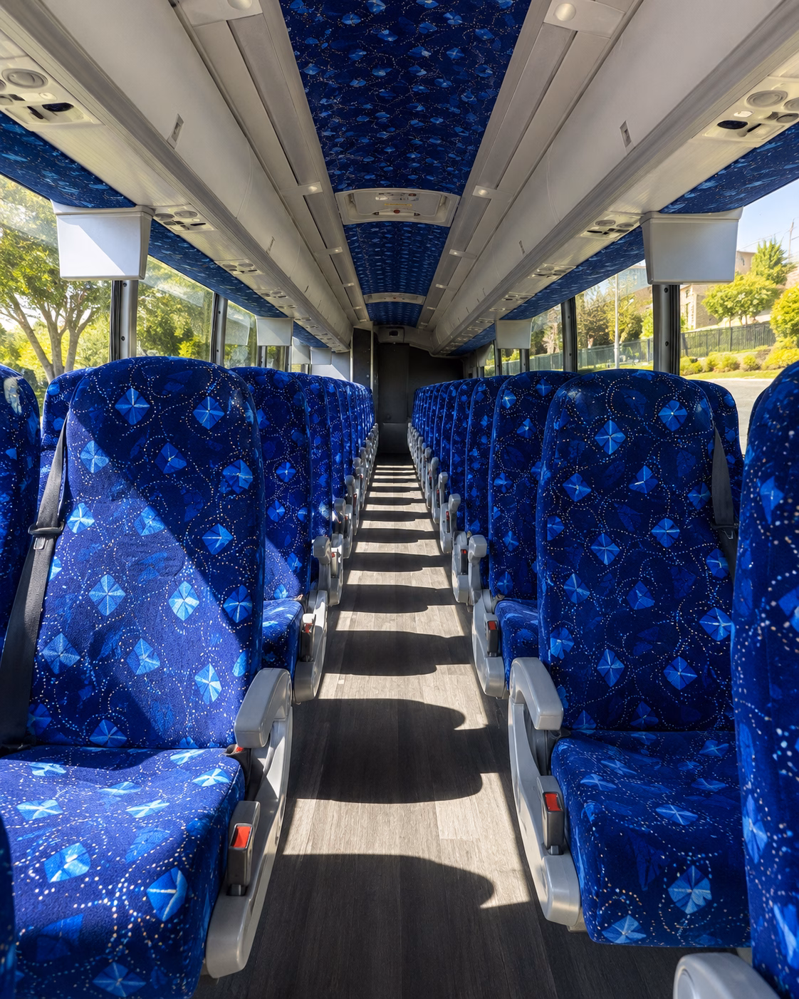 charter buses to joint base lewis mcchord from the auburn corridor